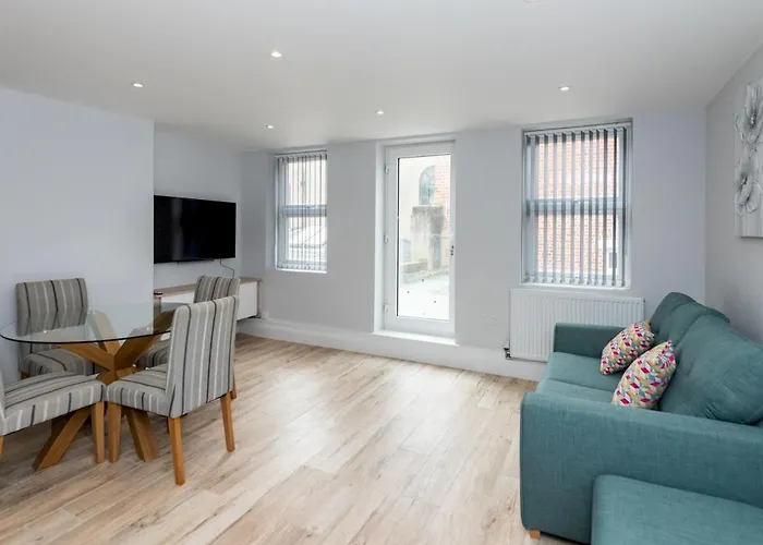 Pass The Keys Brand New Stylish 2Br Flat In Reading Centre