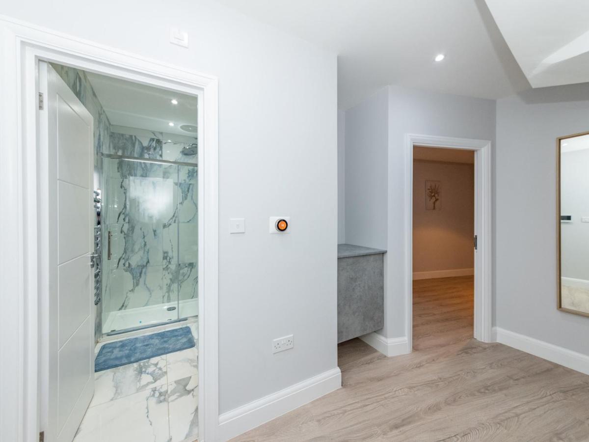 Apartment Pass The Keys Brand New Stylish 2br Flat In Centre